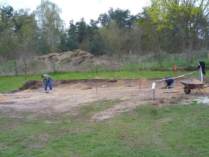 Arbeitseinsatz im Löwenberger Waldstadion
