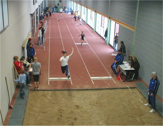 XI. Hallenmeeting